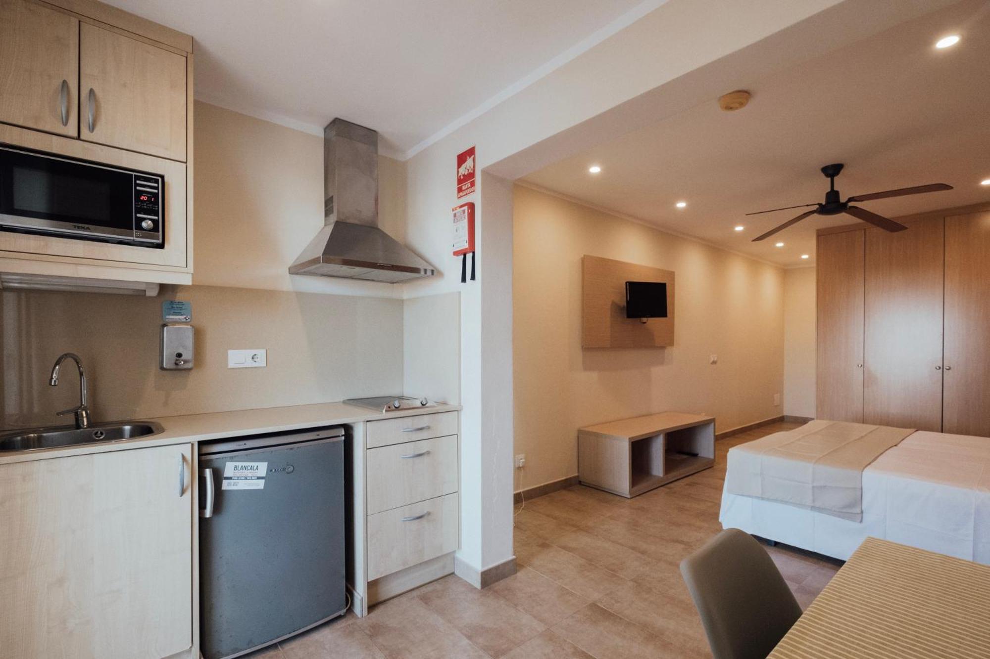 Apartamentos Blancala กาลาบลังกา ภายนอก รูปภาพ