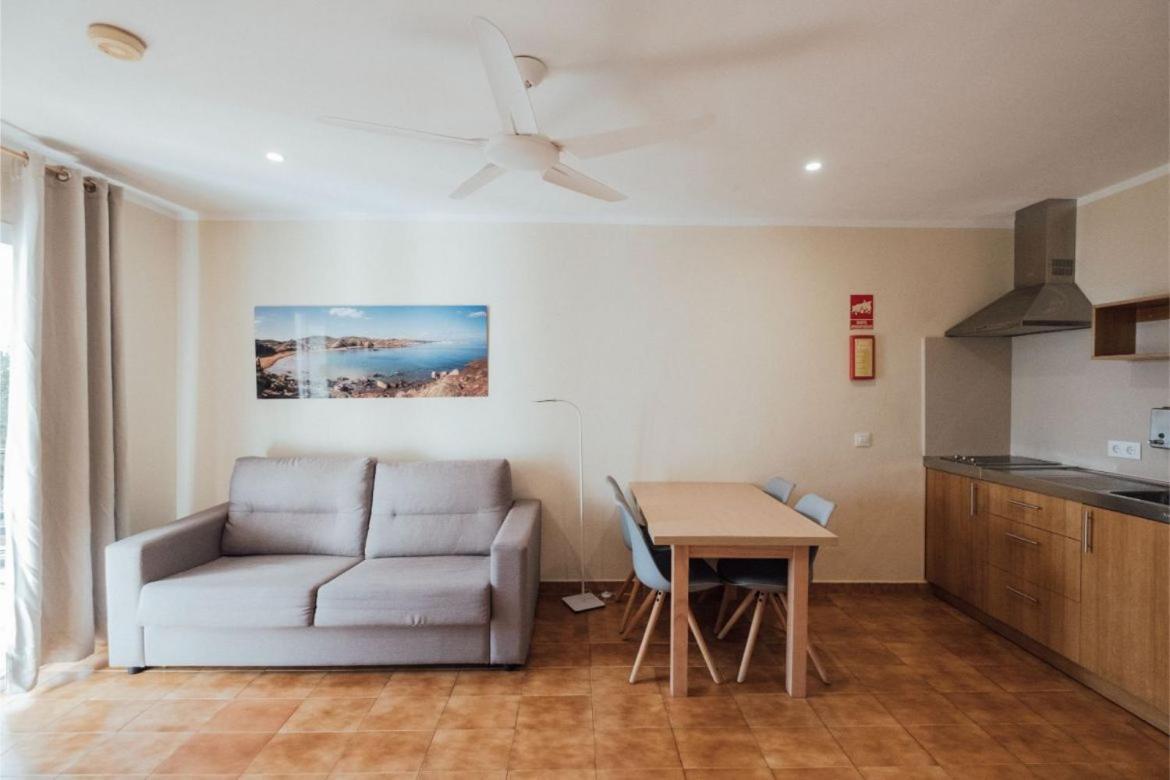 Apartamentos Blancala กาลาบลังกา ภายนอก รูปภาพ