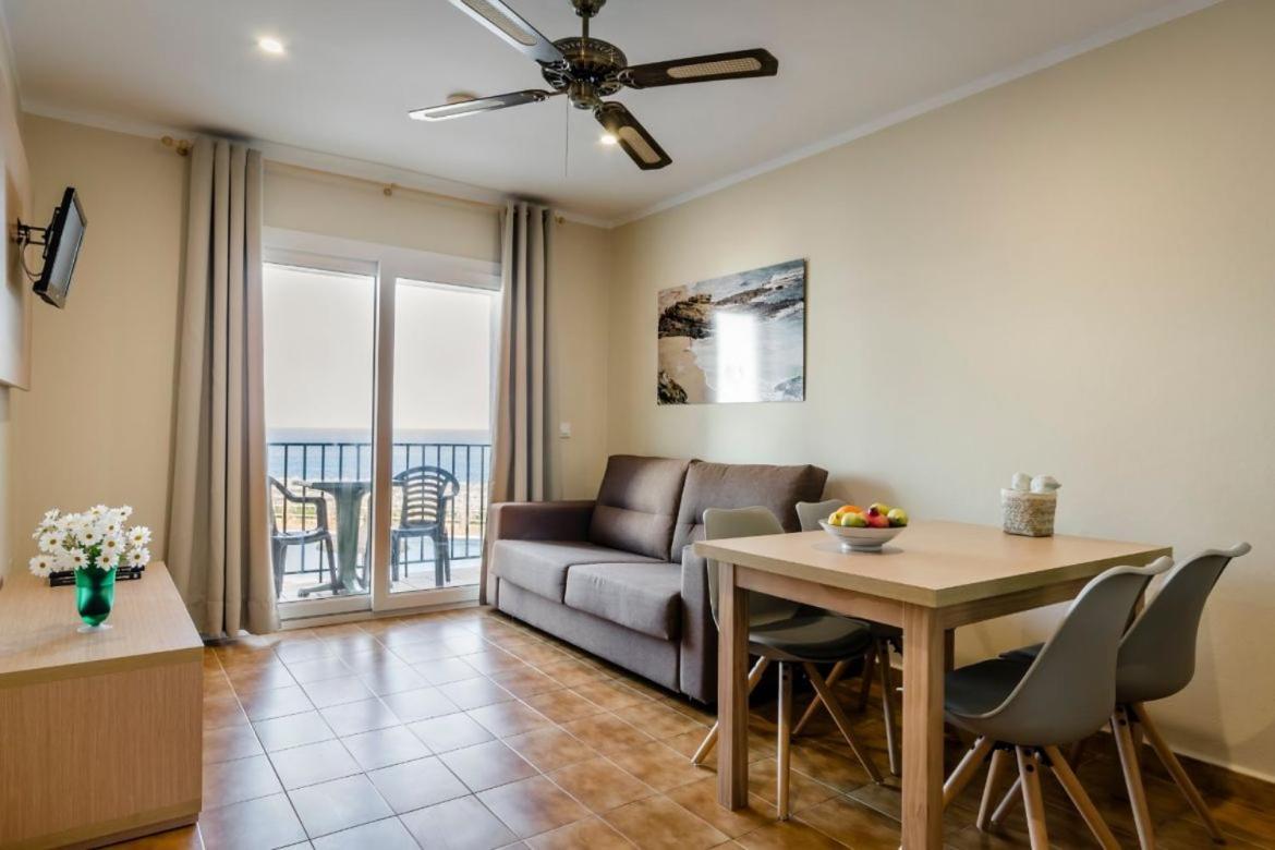 Apartamentos Blancala กาลาบลังกา ภายนอก รูปภาพ