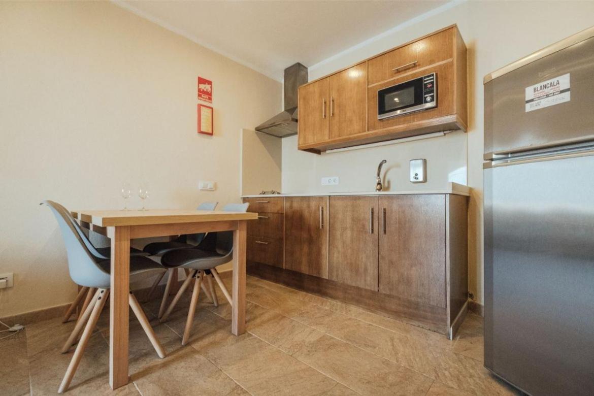 Apartamentos Blancala กาลาบลังกา ภายนอก รูปภาพ