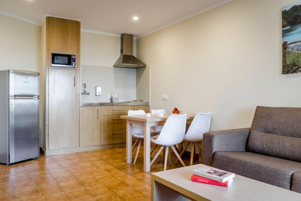 Apartamentos Blancala กาลาบลังกา ภายนอก รูปภาพ