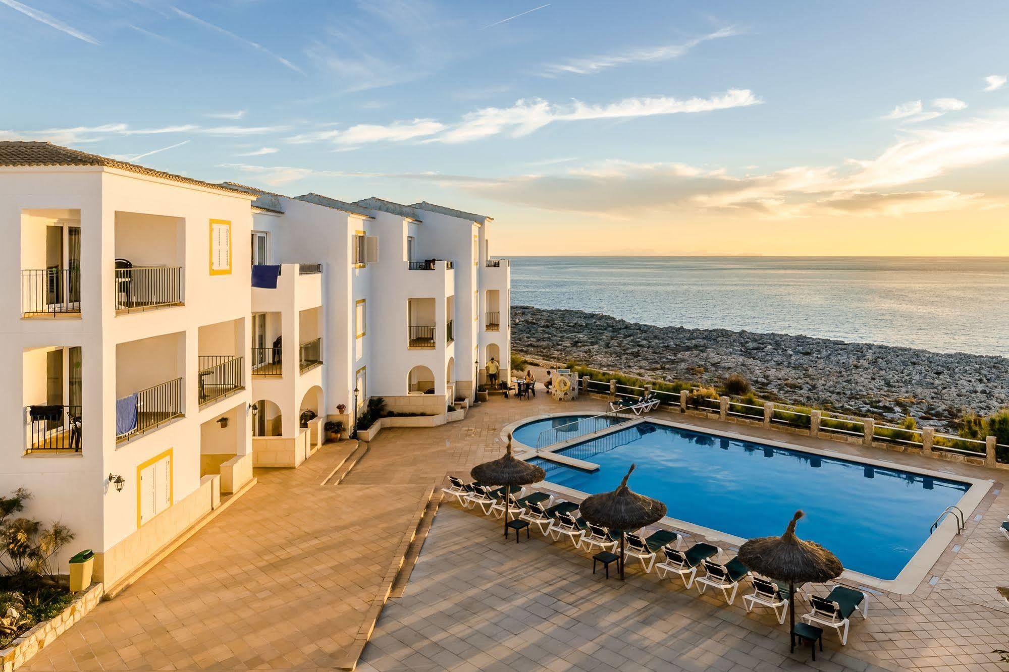 Apartamentos Blancala กาลาบลังกา ภายนอก รูปภาพ